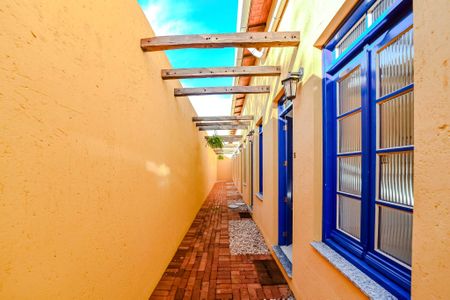 Entrada/Fachada de kitnet/studio para alugar com 1 quarto, 31m² em Rubem Berta, Porto Alegre