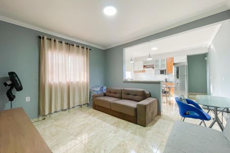 Casa para alugar com 70m², 1 quarto e sem vaga Casa para alugar com 70m², 1 quarto e sem vagaSala