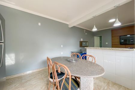 Casa para alugar com 70m², 1 quarto e sem vaga Casa para alugar com 70m², 1 quarto e sem vagaCozinha
