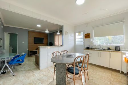 Casa para alugar com 70m², 1 quarto e sem vaga Casa para alugar com 70m², 1 quarto e sem vagaCozinha