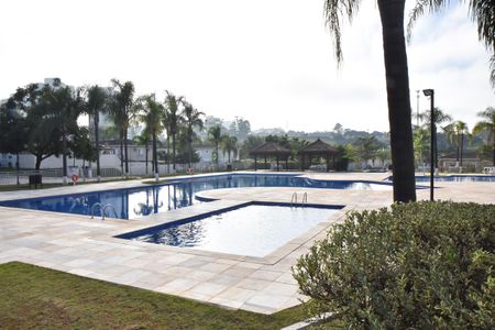 Casa de condomínio à venda com 87m², 3 quartos e 2 vagas Casa de condomínio à venda com 87m², 3 quartos e 2 vagaspiscinas