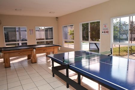 Casa de condomínio à venda com 87m², 3 quartos e 2 vagas Casa de condomínio à venda com 87m², 3 quartos e 2 vagasSalão de jogos