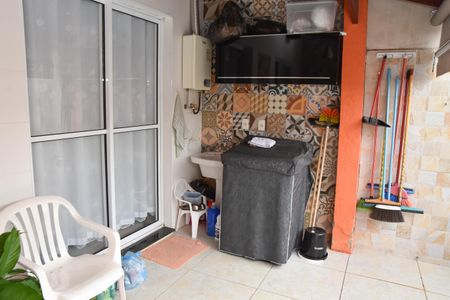 Casa de condomínio à venda com 87m², 3 quartos e 2 vagas Casa de condomínio à venda com 87m², 3 quartos e 2 vagasÁrea de Serviço