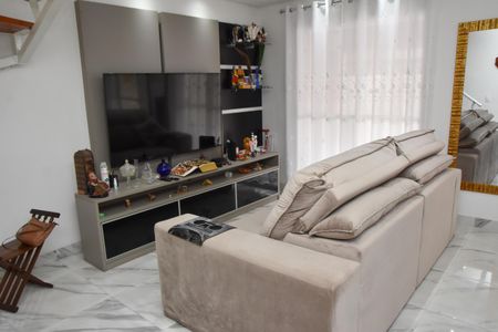 Casa de condomínio à venda com 87m², 3 quartos e 2 vagas Casa de condomínio à venda com 87m², 3 quartos e 2 vagasSala