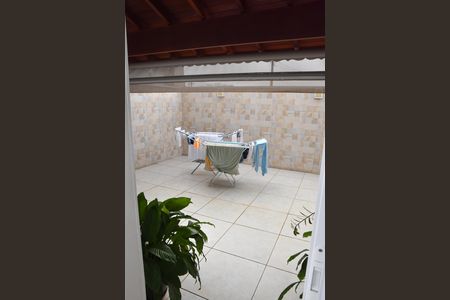 Casa de condomínio à venda com 87m², 3 quartos e 2 vagas
