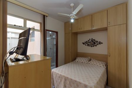 Foto 10 de apartamento à venda com 2 quartos, 60m² em Floresta, Belo Horizonte