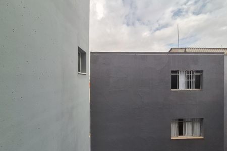 Apartamento para alugar com 87m², 2 quartos e sem vaga Apartamento para alugar com 87m², 2 quartos e sem vagaÁrea de Serviço - vista