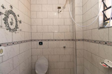Banheiro  de casa à venda com 3 quartos, 290m² em Jardim Cabucu, São Paulo