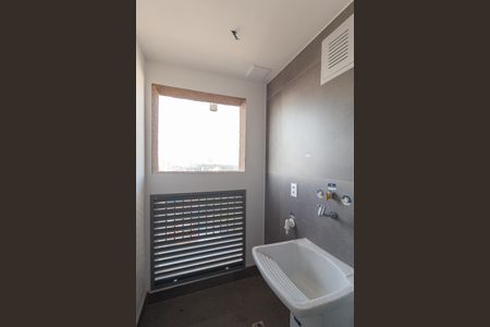 Área de serviço de apartamento para alugar com 2 quartos, 62m² em Umuarama, Osasco
