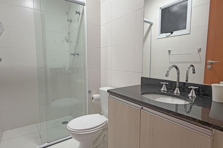 Apartamento para alugar com 82m², 2 quartos e 2 vagas Apartamento para alugar com 82m², 2 quartos e 2 vagasBanheiro