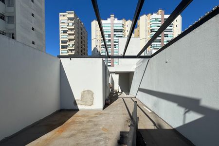 Apartamento à venda com 138m², 2 quartos e 2 vagas Apartamento à venda com 138m², 2 quartos e 2 vagasCobertura