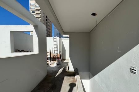 Apartamento à venda com 138m², 2 quartos e 2 vagas Apartamento à venda com 138m², 2 quartos e 2 vagasCobertura