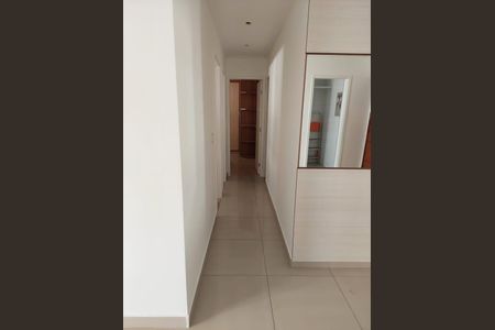 Corredor de apartamento à venda com 3 quartos, 68m² em Freguesia (Jacarepaguá), Rio de Janeiro