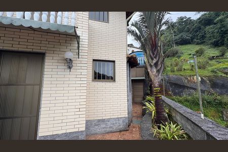 Casa de condomínio para alugar com 116m², 3 quartos e 1 vaga Casa de condomínio para alugar com 116m², 3 quartos e 1 vagaQuintal