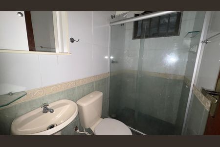 Casa de condomínio para alugar com 116m², 3 quartos e 1 vaga Casa de condomínio para alugar com 116m², 3 quartos e 1 vagaBanheiro 1