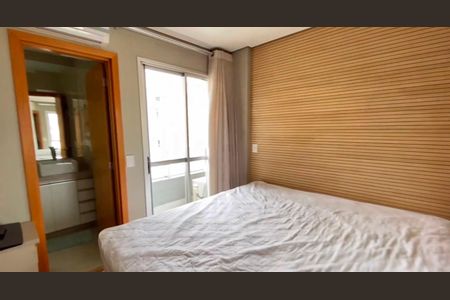 Apartamento para alugar com 140m², 3 quartos e 2 vagas Apartamento para alugar com 140m², 3 quartos e 2 vagasSuíte