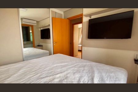 Apartamento para alugar com 140m², 3 quartos e 2 vagas Apartamento para alugar com 140m², 3 quartos e 2 vagasSuíte