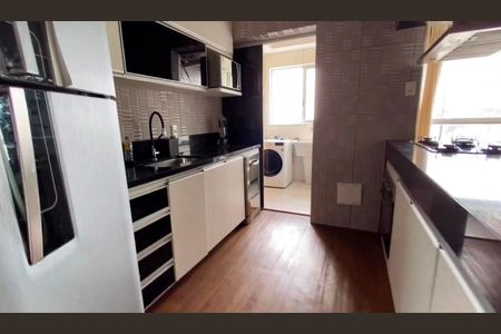 Cozinha e Área de Serviço de apartamento para alugar com 3 quartos, 140m² em Nova Suíça, Belo Horizonte