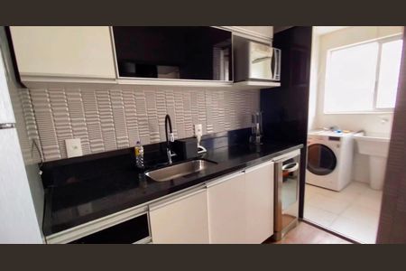 Cozinha e Área de Serviço de apartamento para alugar com 3 quartos, 140m² em Nova Suíça, Belo Horizonte