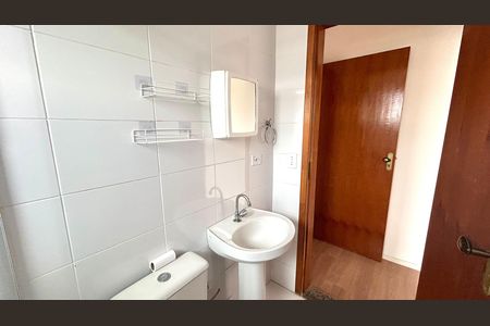 Apartamento para alugar com 71m², 2 quartos e sem vaga Apartamento para alugar com 71m², 2 quartos e sem vagaBanheiro da Suíte