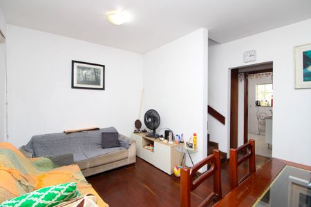 Casa para alugar com 3 quartos, 86m² em Jardim Caner, Taboão da Serra