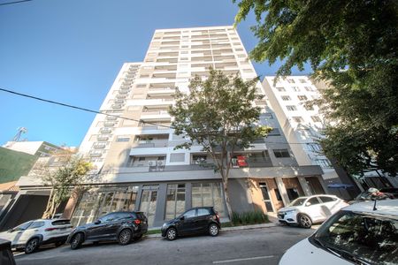 Studio para alugar com 31m², 1 quarto e sem vaga Studio para alugar com 31m², 1 quarto e sem vagaFachada