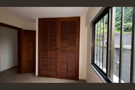 Apartamento para alugar com 116m², 3 quartos e 1 vaga Apartamento para alugar com 116m², 3 quartos e 1 vagaQuarto 1