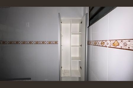 Apartamento para alugar com 116m², 3 quartos e 1 vaga Apartamento para alugar com 116m², 3 quartos e 1 vagaCozinha e Área de Serviço