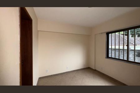 Apartamento para alugar com 116m², 3 quartos e 1 vaga Apartamento para alugar com 116m², 3 quartos e 1 vagaQuarto 2