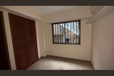 Apartamento para alugar com 116m², 3 quartos e 1 vaga Apartamento para alugar com 116m², 3 quartos e 1 vagaQuarto 3