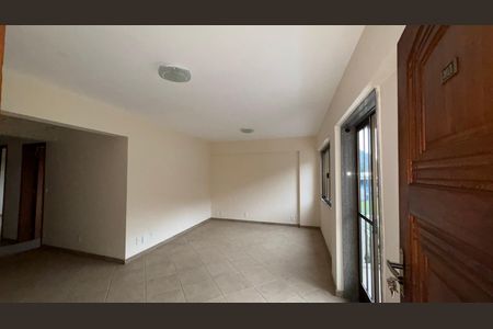 Apartamento para alugar com 116m², 3 quartos e 1 vaga Apartamento para alugar com 116m², 3 quartos e 1 vagaSala