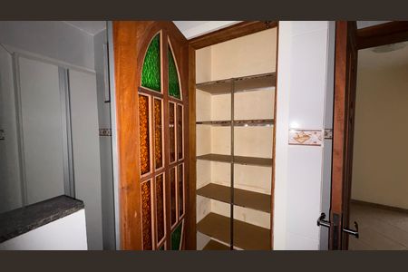 Apartamento para alugar com 116m², 3 quartos e 1 vaga Apartamento para alugar com 116m², 3 quartos e 1 vagaCozinha e Área de Serviço