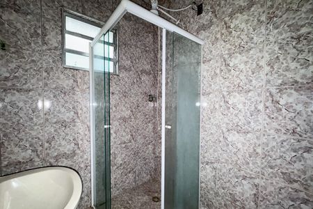 Banheiro Social de casa para alugar com 1 quarto, 40m² em Jardim Nascimento, São Bernardo do Campo