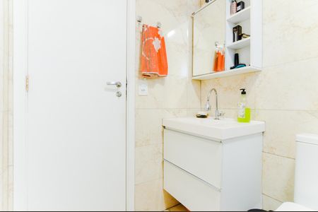 Apartamento à venda com 83m², 3 quartos e 1 vagaBanheiro da Suíte