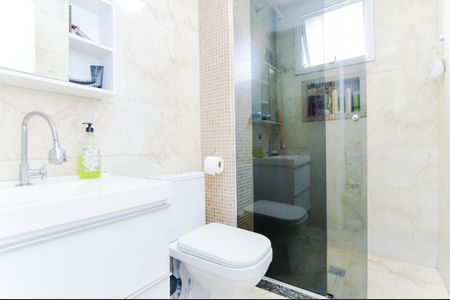 Apartamento à venda com 83m², 3 quartos e 1 vagaBanheiro da Suíte