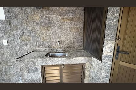 Área comum - Churrasqueira de apartamento para alugar com 3 quartos, 116m² em Quarteirão Ingelheim, Petrópolis