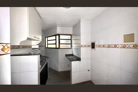 Apartamento para alugar com 116m², 3 quartos e 1 vagaCozinha e Área de Serviço