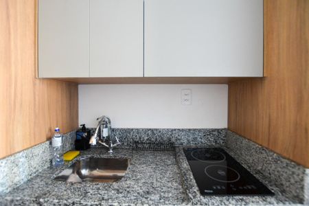 Studio para alugar com 30m², 1 quarto e sem vaga Studio para alugar com 30m², 1 quarto e sem vagaCOZINHA / SALA