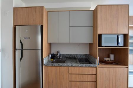 Studio para alugar com 30m², 1 quarto e sem vaga Studio para alugar com 30m², 1 quarto e sem vagaCOZINHA / SALA