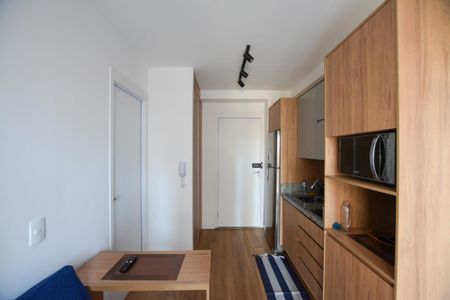 Studio para alugar com 30m², 1 quarto e sem vaga Studio para alugar com 30m², 1 quarto e sem vagaCOZINHA / SALA