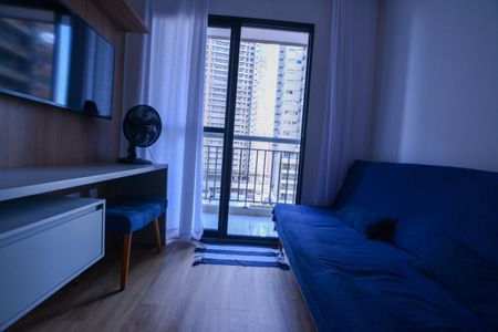 Studio para alugar com 30m², 1 quarto e sem vaga Studio para alugar com 30m², 1 quarto e sem vagaSALA / COZINHA