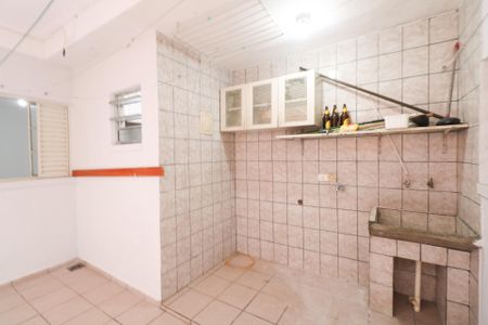Área de Serviço de casa para alugar com 2 quartos, 70m² em Campanário, Diadema