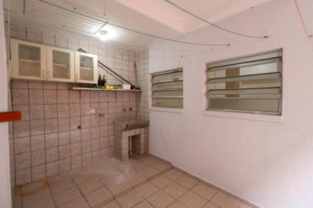 Área de Serviço de casa para alugar com 2 quartos, 70m² em Campanário, Diadema