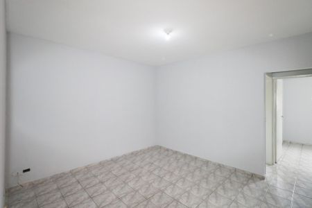 Casa para alugar com 70m², 2 quartos e sem vaga Casa para alugar com 70m², 2 quartos e sem vagaSala