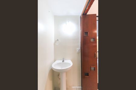 Casa de condomínio à venda com 72m², 2 quartos e 2 vagas Casa de condomínio à venda com 72m², 2 quartos e 2 vagasLavabo