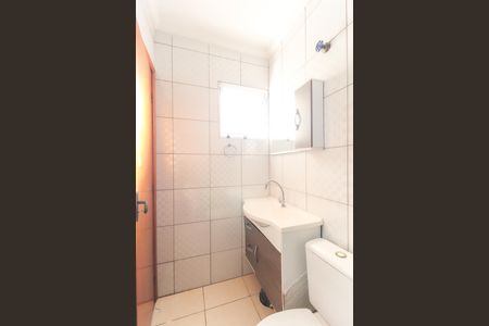 Casa de condomínio à venda com 72m², 2 quartos e 2 vagas Casa de condomínio à venda com 72m², 2 quartos e 2 vagasBanheiro da Suíte 1