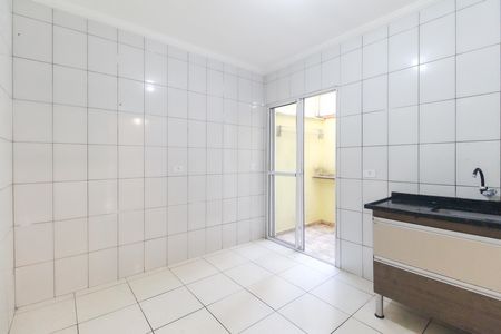 Casa de condomínio à venda com 72m², 2 quartos e 2 vagas Casa de condomínio à venda com 72m², 2 quartos e 2 vagasCozinha