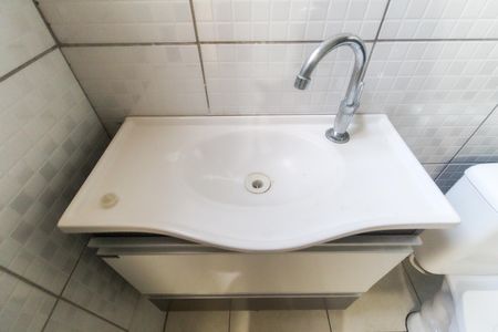 Casa de condomínio à venda com 72m², 2 quartos e 2 vagas Casa de condomínio à venda com 72m², 2 quartos e 2 vagasBanheiro da Suíte 2