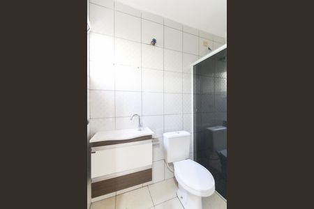 Casa de condomínio à venda com 72m², 2 quartos e 2 vagas Casa de condomínio à venda com 72m², 2 quartos e 2 vagasBanheiro da Suíte 2