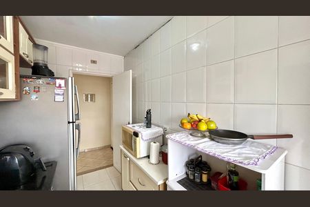 Cozinha de apartamento à venda com 2 quartos, 54m² em Jardim Bom Clima, Guarulhos